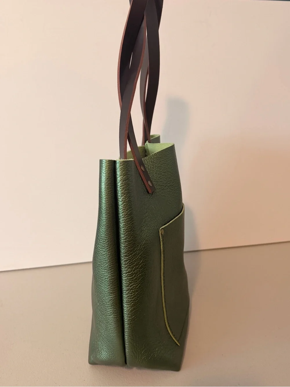 Portland Leather medium classic tote UNICORN 🦄 COLOR Green Greench - Picture 2 of 6
